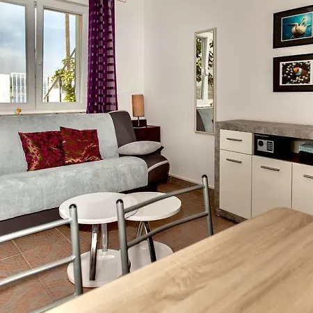 Amica Trogir