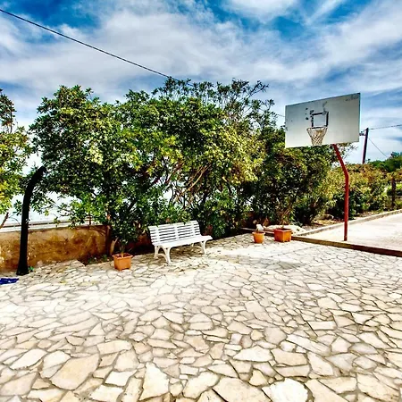 Apartment Amica Trogir