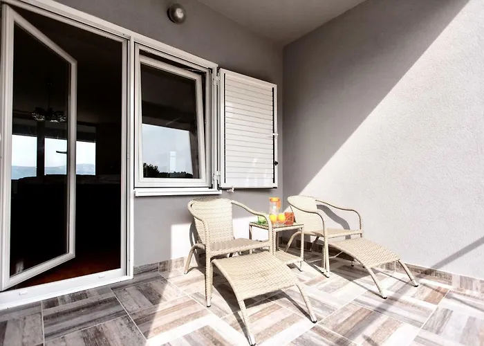 Διαμέρισμα Amica Τρογκίρ