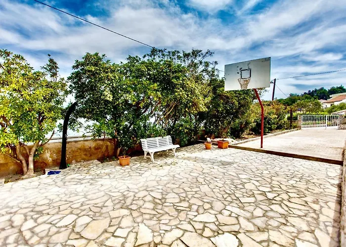 Διαμέρισμα Amica Τρογκίρ